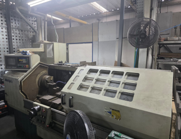 Foto: TORNO CNC ROMI MULTIPLIC 30 D  HIDRAULICO – TORRE GANG - ANO 2000