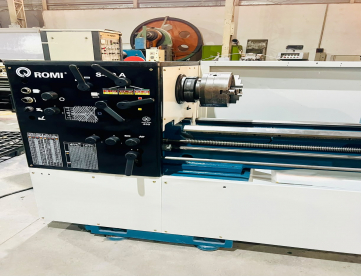 Foto: TORNO MECÂNICO - ROMI - S30A - 500MM X 1500MM
