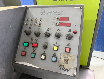 Foto: ELETROEROSÃO POR PENETRAÇÃO - INFRESA - COMPACT2 - ANO 1992