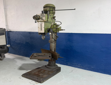 Foto: FURADEIRA DE COLUNA ENGRENADA - KONE - KM32