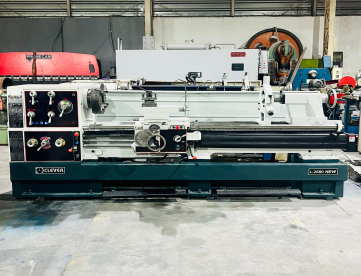TORNO MECÂNICO - CLEVER - L-2680A NEW - 660MM X 2000MM - ÁRVORE 105MM - ANO 2020