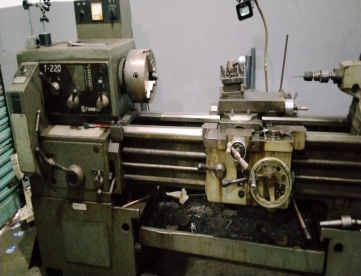 TORNO MECÂNICO - TURRI - T-220 (440X1500MM)