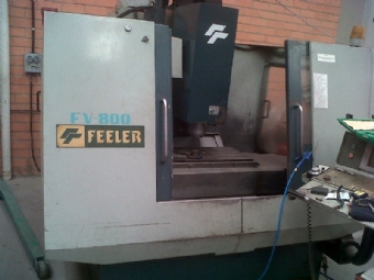 Foto: CENTRO DE USINAGEM VERTICAL FEELER FV-800 - ANO 1998