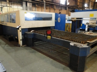 Foto: MÁQUINA DE CORTE A LASER - TRUMPF - TRUMATIC l3050 - Ano 2004