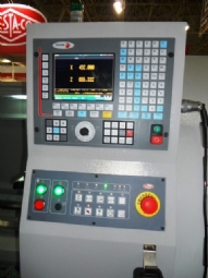 Foto: TORNO CNC TRAVIS TR-2 XP