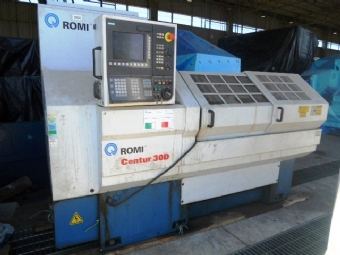 Foto: TORNO CNC ROMI CENTUR 30D - 1000mm