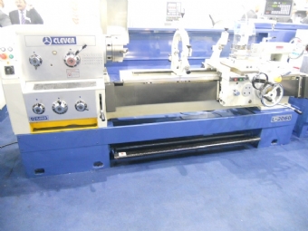 Foto: TORNO HORIZONTAL CLEVER L-2060