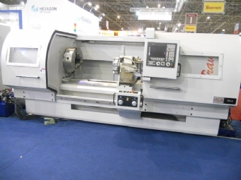 Foto: TORNO CNC BANCADA PARALELA TRAVIS TR-4