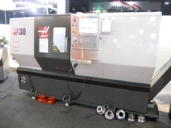 Foto: TORNO CNC HAAS ST-30