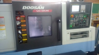 Foto: TORNO CNC DUPLO SPINDLE
