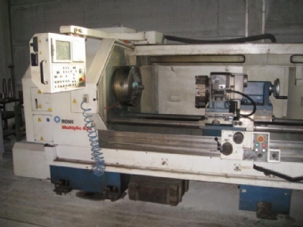 Foto: TORNO CNC ROMI CENTUR MULTIPLIC 40a