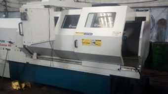 Foto: TORNO CNC ROMI CENTUR 40