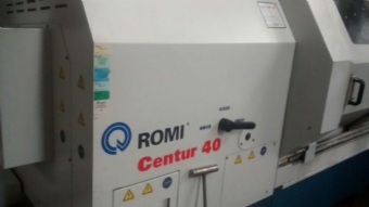 Foto: TORNO CNC ROMI CENTUR 40