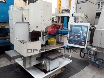 Foto: FRESADORA CNC TRAVIS M-6