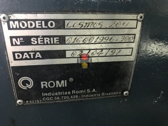 Foto: TORNO CNC ROMI - COSMOS 20U - ANO 1997