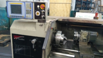 Foto: TORNO CNC NARDINI LOGIC 195 II