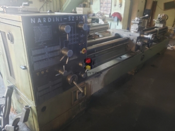 Foto: TORNO MECANICO NARDINI SZ250  500 X 3000MM