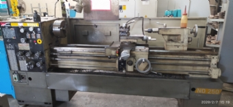 Foto: TORNO MECANICO NARDINI ND 250 500 X 1500MM