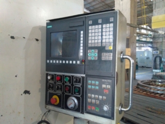 Foto: TORNO VERTICAL CNC - MORANDO - Passagem 1300mm