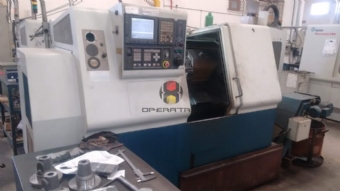 Foto: torno cnc romi galaxy 20 ano 2000