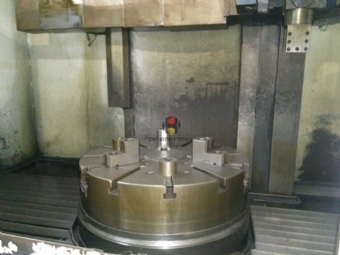 Foto: TORNO VERTICAL CNC - MORANDO - Passagem 1300mm