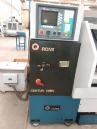 Foto: TORNO ROMI CNC CENTUR 40RV