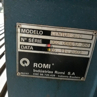 Foto: TORNO CNC ROMI - CENTUR 30D - 1000MM - ANO 2003