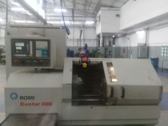 Foto: TORNO CNC ROMI CENTUR 30D - ANO 2004