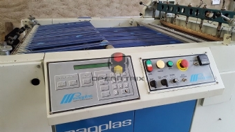 Foto: MAQUINA DE CORTE E SOLDA MAQPLAST MP800 SW - ANO 2010