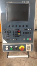 Foto: DOBRADEIRA HIDRAULICA NEWTON 6330 CNC