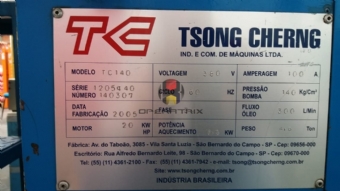 Foto: INJETORA DE PLASTICOS TSONG CHERNG TC 140 - ANO 2005