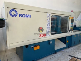 Foto: INJETORA DE PLASTICOS ROMI PRIMAX 300 AN0 1995