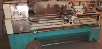 Foto: TORNO MECANICO SINITRON SI 4115 - ANO 2008 - 410 x 1500mm