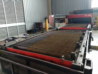 Foto: MAQUINA DE CORTE A LASER AMADA FO 3015 4000 WATTS - ANO 2002