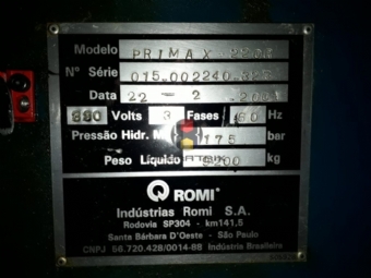 Foto: INJETORA DE PLASTICOS ROMI PRIMAX 220 R - ANO 2001