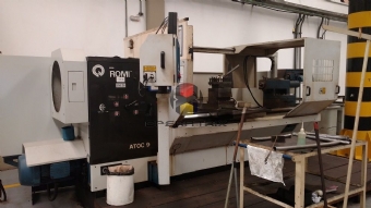 Foto: TORNO  CNC ROMI - ATOC 9 - 850 X 2000MM - ANO 2001