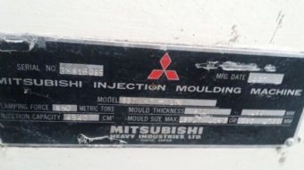 Foto: INJETORA  DE PLASTICOS MITSUBISHI 850 MMIII ANO 1999