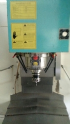 Foto: FRESADORA CNC - SINITRON - KAO 1000 - ANO 2010