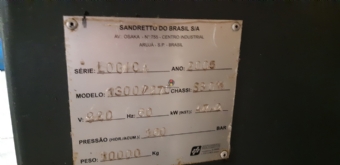 Foto: INJETORA DE PLASTICOS SANDRETTO LOGICA 270  ANO 2005