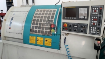 Foto: TORNO CNC - SINITRON - MODELO LT52 - ANO 2008