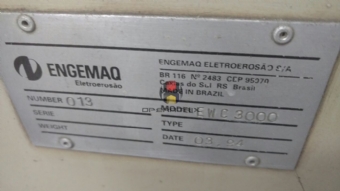 Foto: ELETRO EROSÃO À FIO - MODELO EWC 3000 - ANO 2004