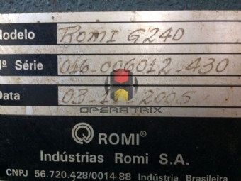 Foto: TORNO CNC - MARCA ROMI - G240 - ANO 2005 COM ALIMENTADOR DE BARRA