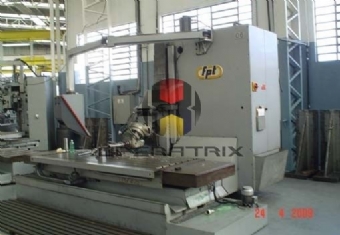 Foto: FRESADORA CNC - FPT - ISO 50 - ANO 1998