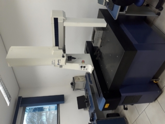 Foto: Tridimensional  Crsta Plus M574  ano 2004