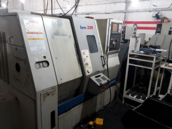 Foto: CENTRO DE TORNEAMENTO - DOOSAN-DAEWOO - LYNX 220C - ANO 2006 - 320 x 400mm