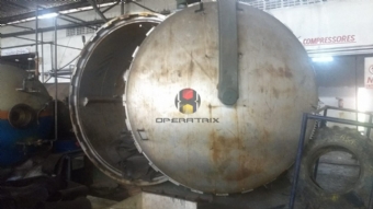 Foto: Autoclave para PNEUS OTR E MADEIRA