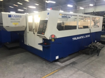 Foto: MÁQUINA DE CORTE A LASER - TRUMPF - TRUmatic 3030  - ANO 2001