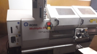 Foto: TORNO CNC ROMI - MULTIPLIC 35D - ANO 2002