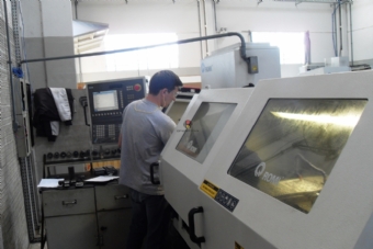 Foto: TORNO CNC ROMI -  CENTUR 35D - 1500mm -  ANO 2008