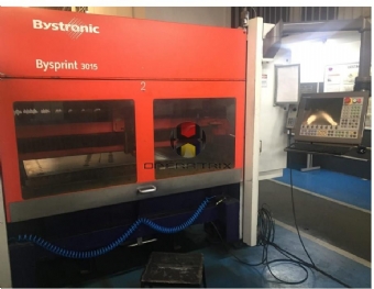 Foto: MAQUINA DE CORTE A LASER CO2 BYSTRONIC 3000 WATS ANO 2003